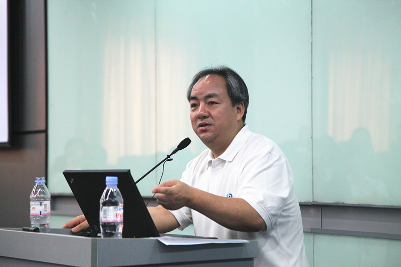 中国科学报社社长陈鹏来我校讲座